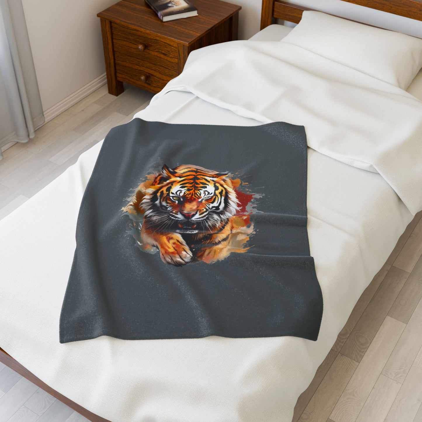 Princess Grace Wild Tiger Velveteen Plush Blanket Cozy Decorative Throw for Animal Lovers