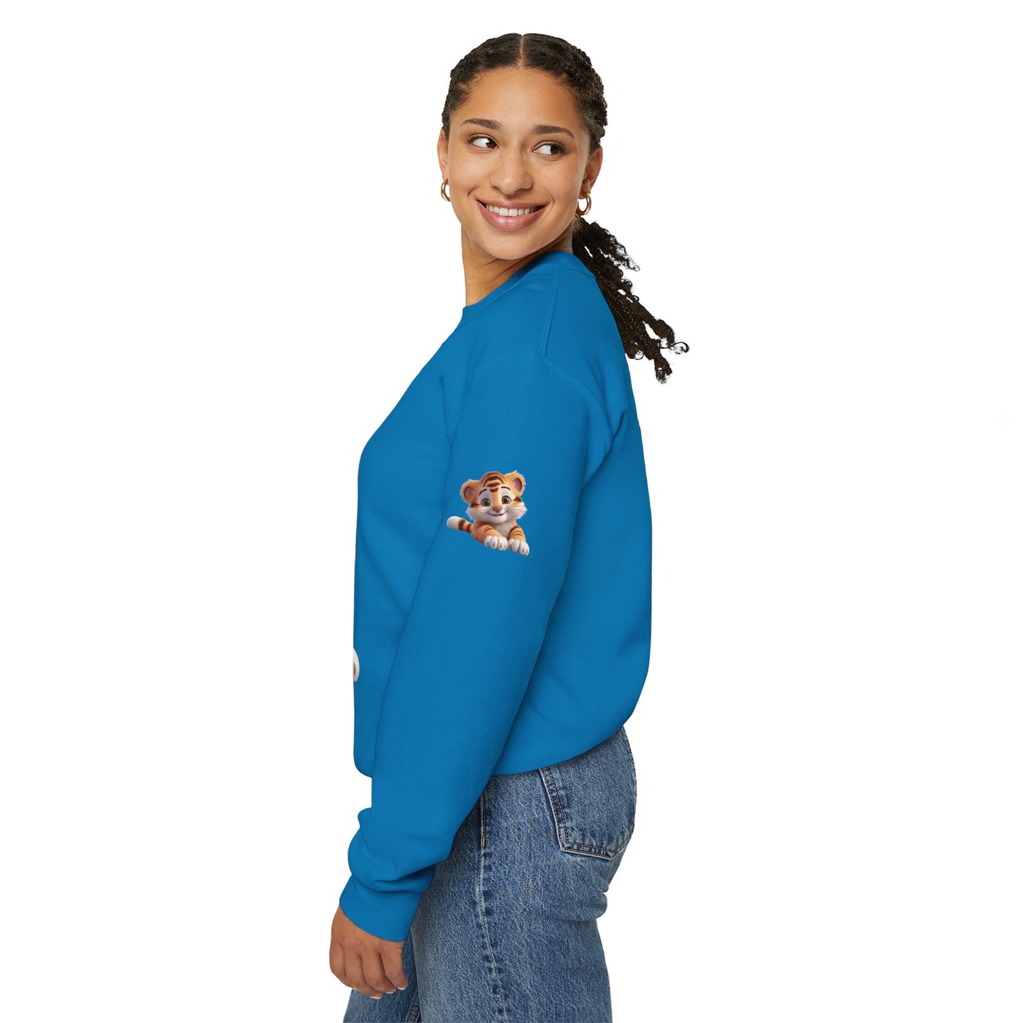 Princess Grace Cute Tiger Unisex Heavy Blen Crewneck Sweatshirt