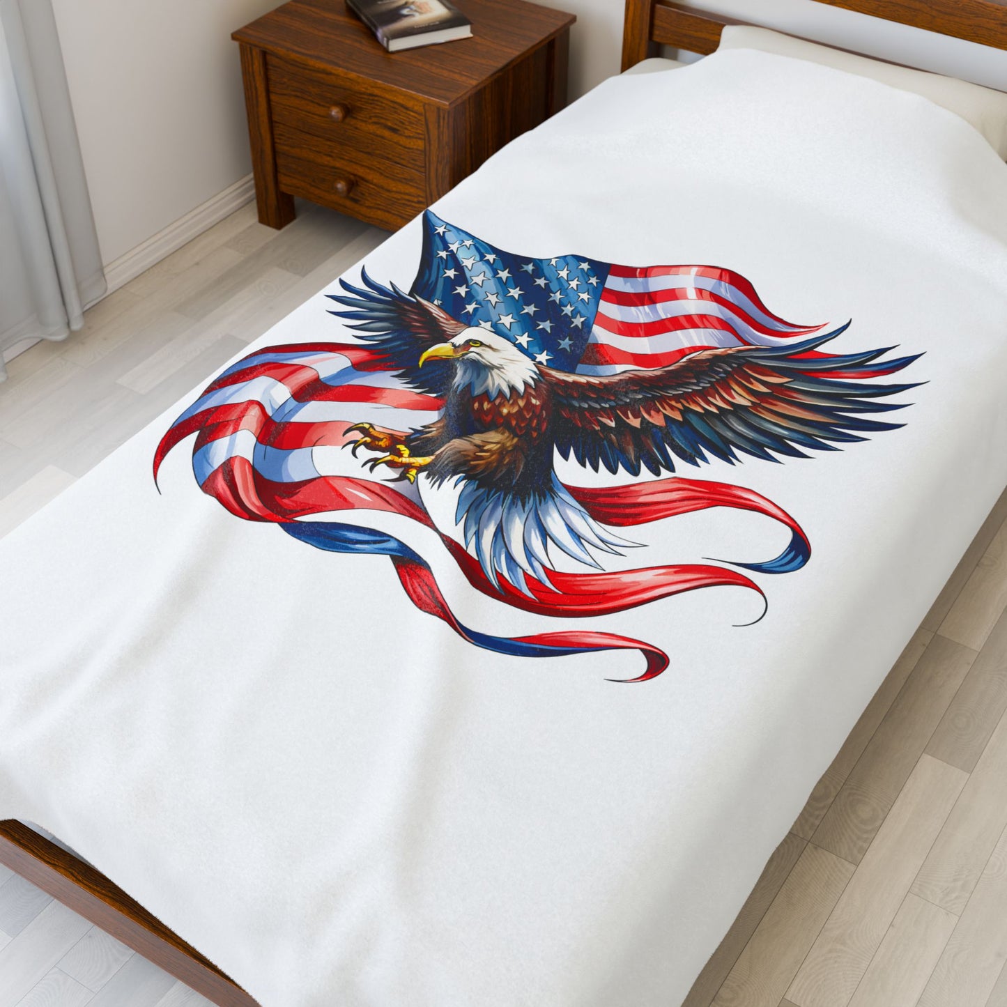 Princess Grace Patriotic Eagle Velveteen Plush Blanket Cozy USA Flag Throw for Independence Day and Memorial Day
