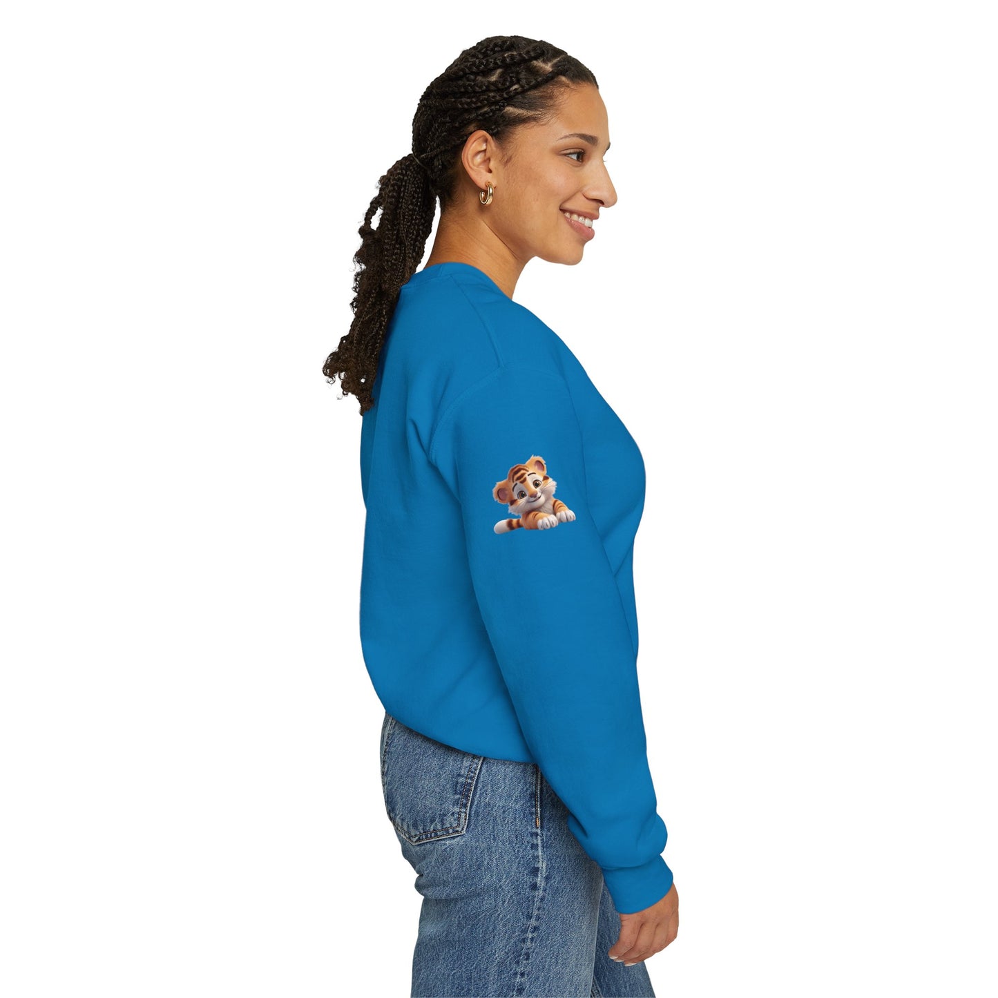 Princess Grace Cute Tiger Unisex Heavy Blen Crewneck Sweatshirt