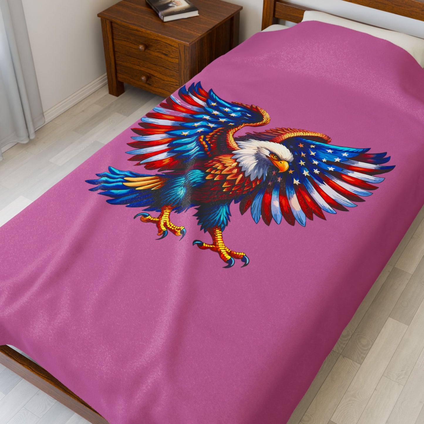 Princess Grace Vibrant Eagle Plush Blanket Perfect for Patriotic Celebrations