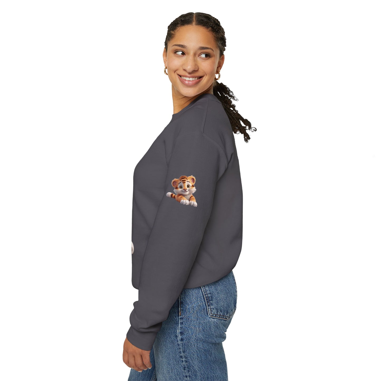 Princess Grace Cute Tiger Unisex Heavy Blen Crewneck Sweatshirt