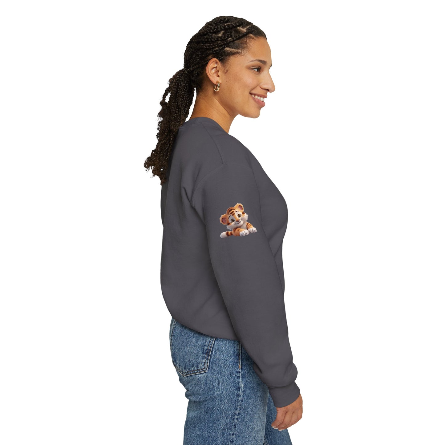 Princess Grace Cute Tiger Unisex Heavy Blen Crewneck Sweatshirt