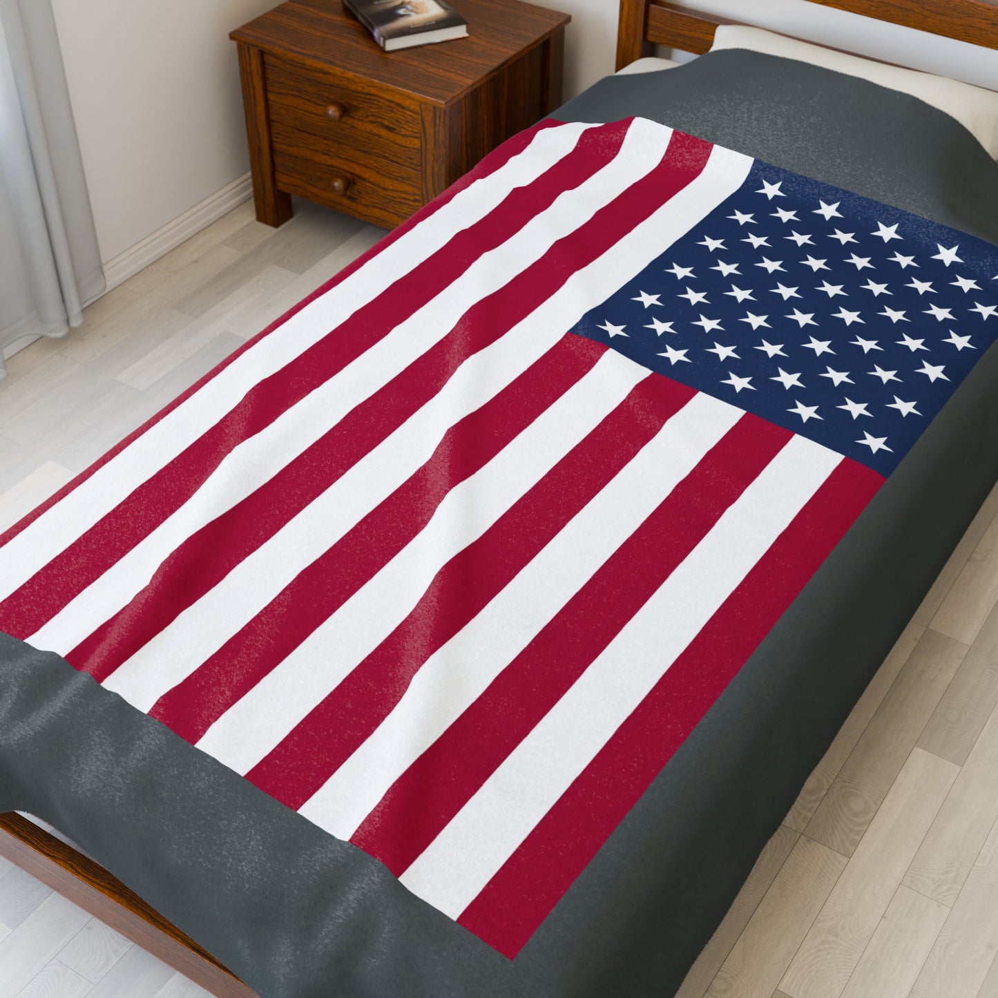 Princess Grace American Flag Velveteen Plush Blanket Cozy Home Decor for Holidays & Celebrations