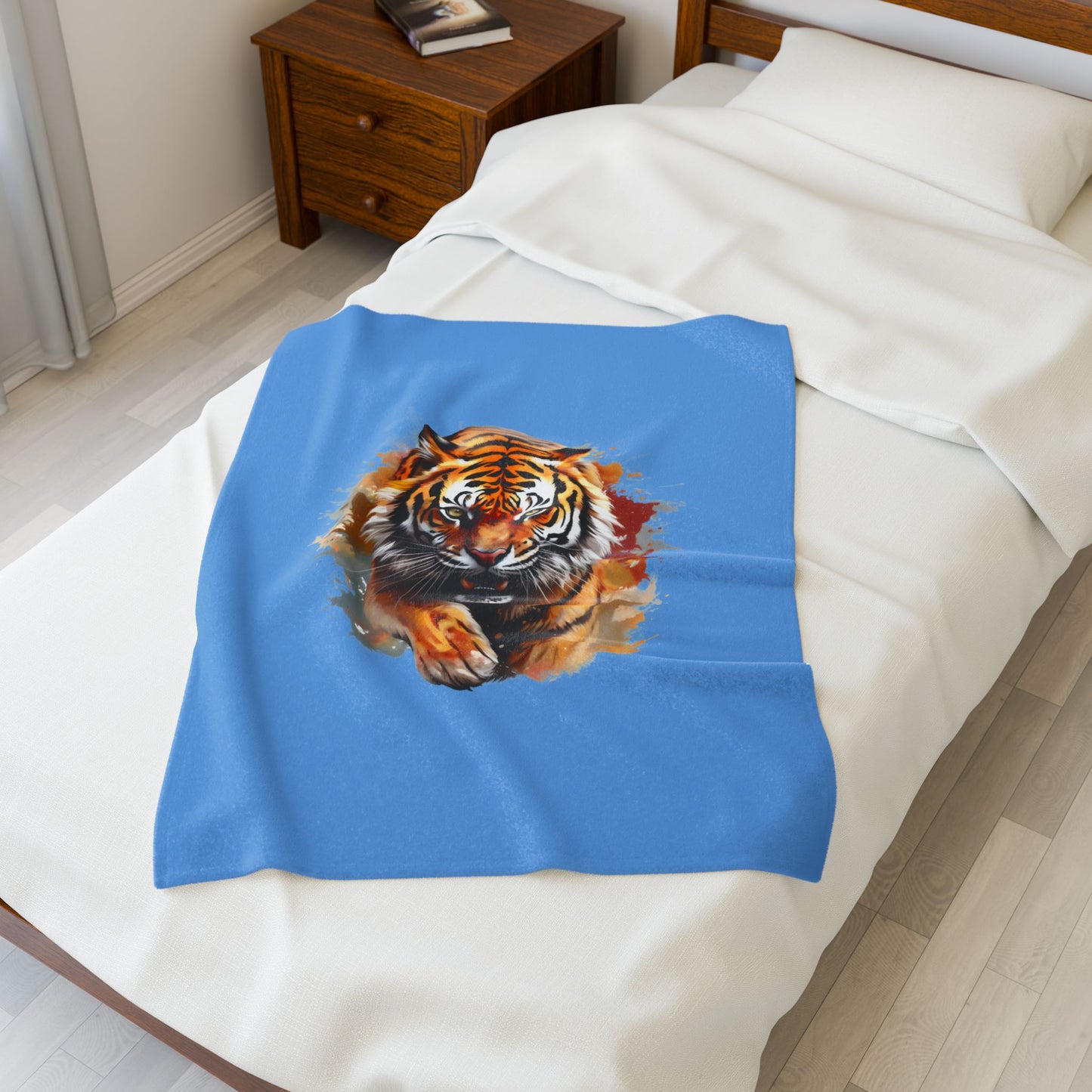 Princess Grace Fierce Tiger Velveteen Plush Blanket Cozy Decorative Throw for Animal Lovers
