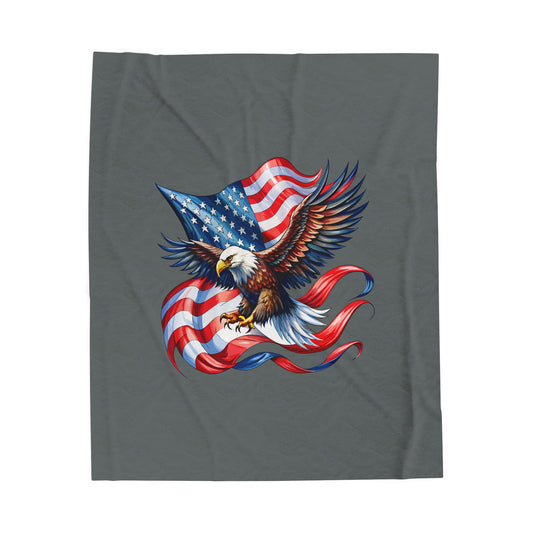 Princess Grace  Patriotic Eagle Velveteen Plush Blanket  Cozy Americana Decor
