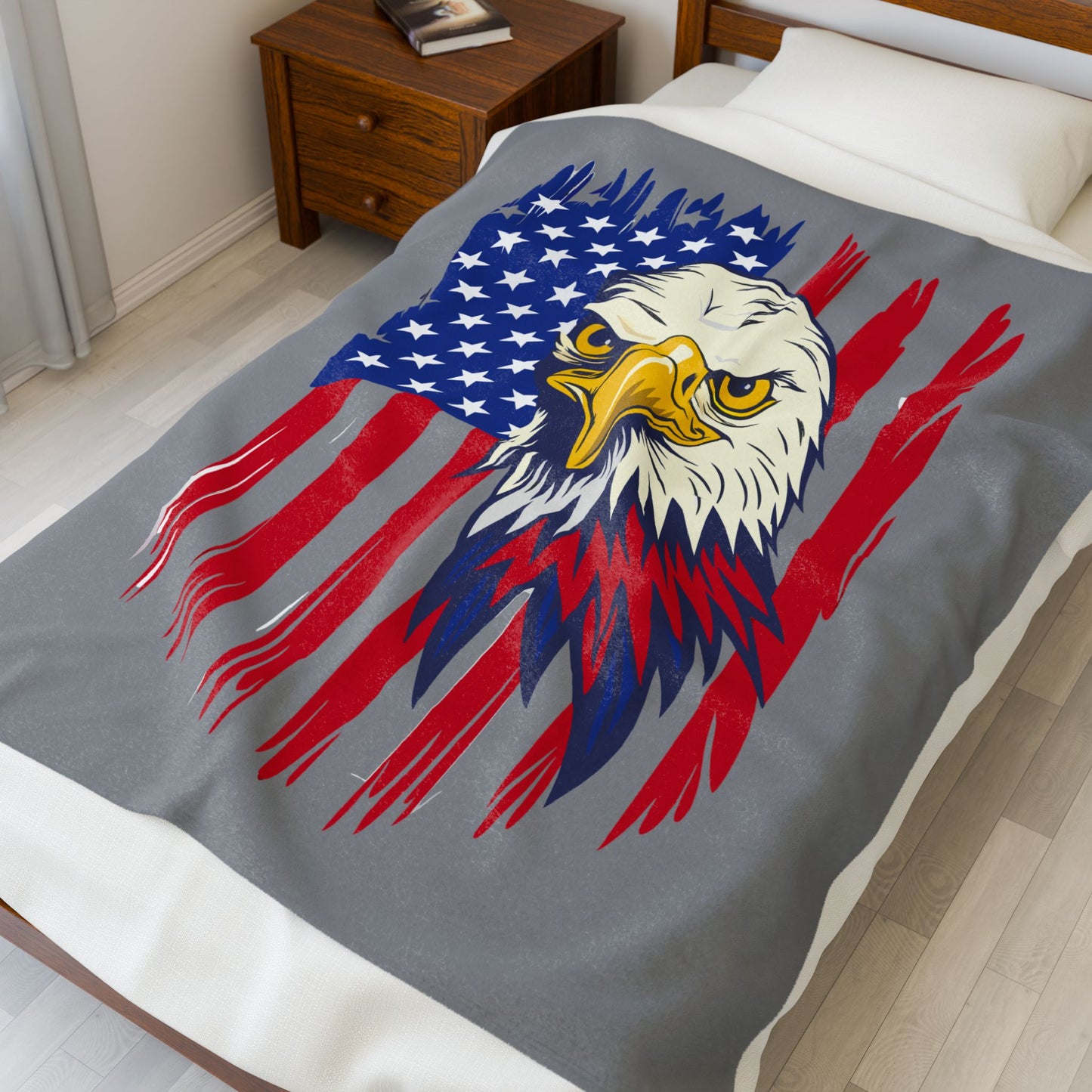 Princess Grace  Patriotic Eagle Velveteen Plush Blanket Cozy American Flag Throw for Independence Day & Everyday Comfort