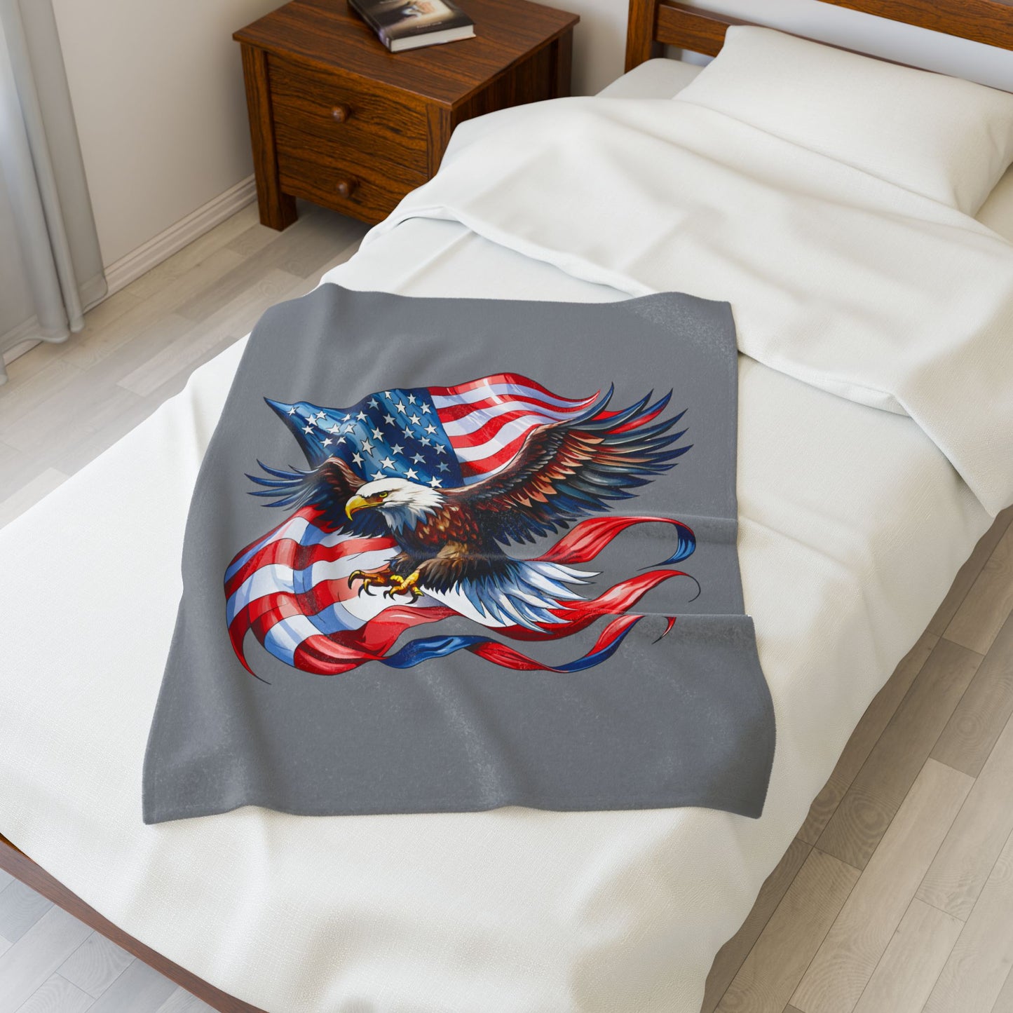 Princess Grace  Patriotic Eagle Velveteen Plush Blanket  Cozy Flag Design for Independence Day & Celebrations