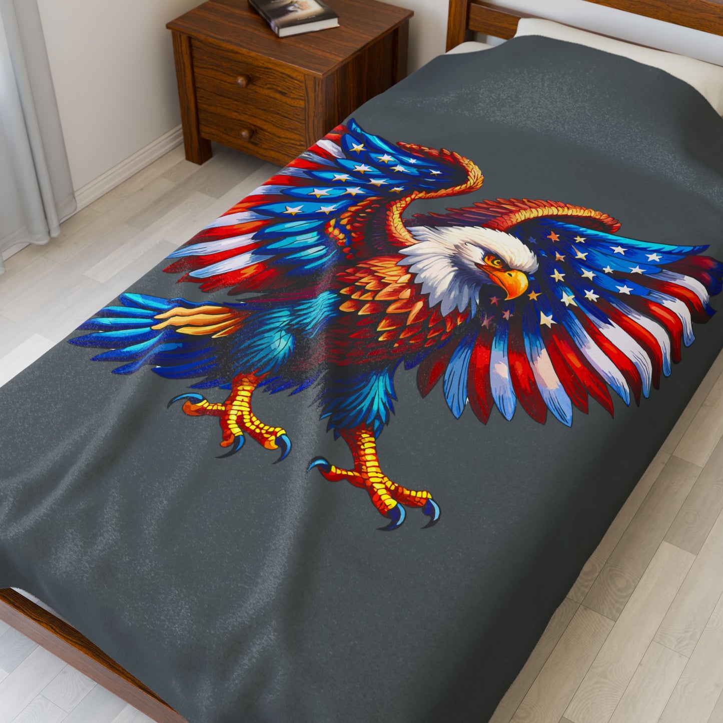 Princess Grace  Patriotic Eagle Velveteen Plush Blanket  Cozy American Flag Throw for Celebrations